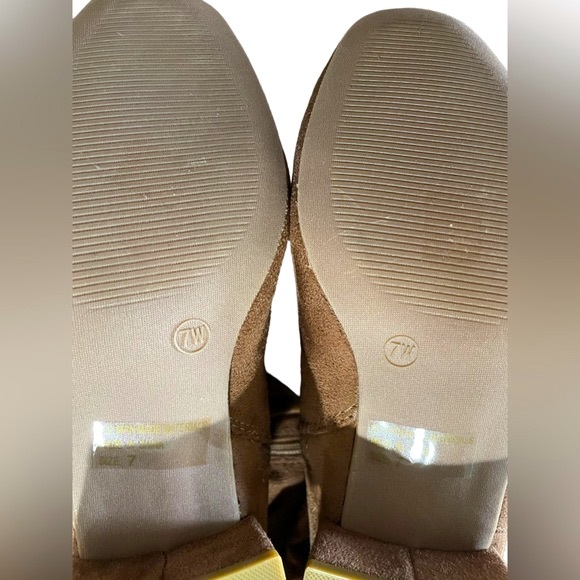 Wild Diva Women's Size 7 Brown Faux Suede Over the Knee Chunky Block Heel Boots - Picture 8 of 8